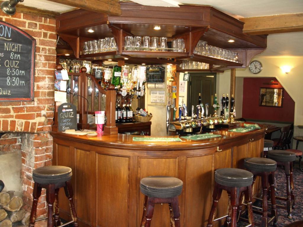 Jolly Brewers Free House Inn Bishop's Stortford Exteriör bild